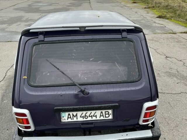 ВАЗ 2123 Niva 2004 в Малине на Automoto.ua Фиолетовый ВАЗ 2123 Niva, объемом двигателя 1.7 л и пробегом 167 тыс. км за 2650 $, фото 5 на Automoto.ua