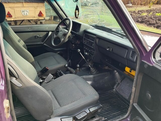 Фиолетовый ВАЗ 2123 Niva, объемом двигателя 1.7 л и пробегом 1 тыс. км за 3500 $, фото 5 на Automoto.ua