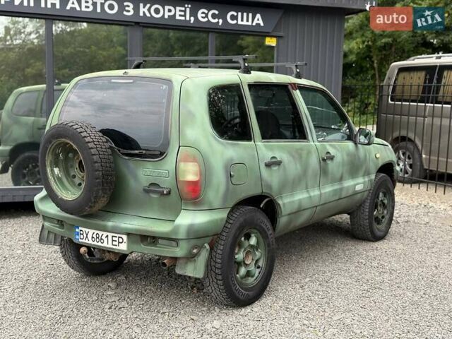 Червоний ВАЗ 2123 Niva, об'ємом двигуна 1.69 л та пробігом 222 тис. км за 3500 $, фото 6 на Automoto.ua