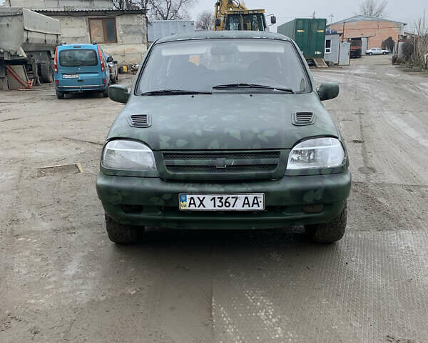 ВАЗ 2123 Niva, объемом двигателя 1.69 л и пробегом 254 тыс. км за 2200 $, фото 1 на Automoto.ua
