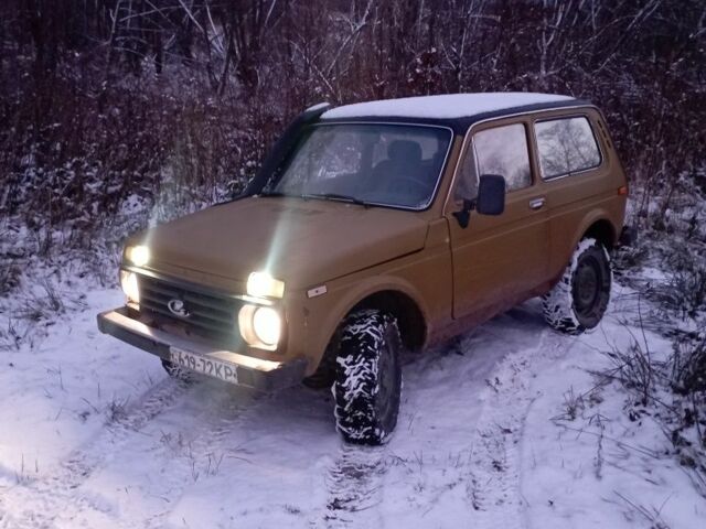 ВАЗ 2123 Niva 1978 в Самборе на Automoto.ua Желтый ВАЗ 2123 Niva, объемом двигателя 1 л и пробегом 2 тыс. км за 2100 $, фото 7 на Automoto.ua