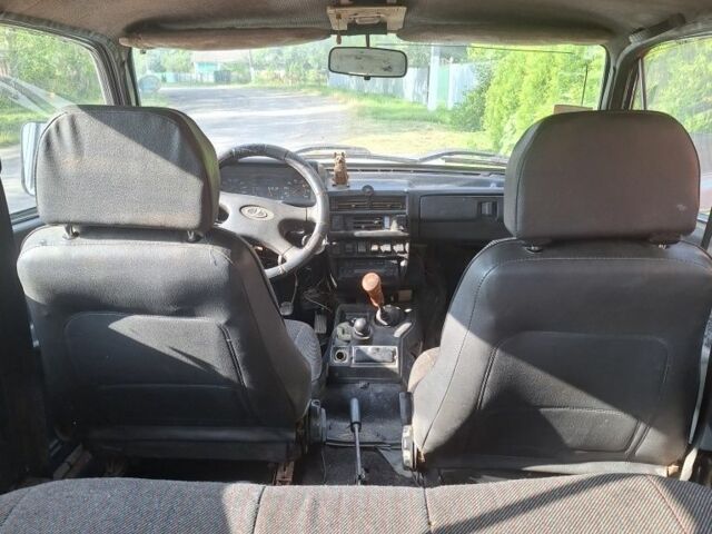 ВАЗ 2123 Niva 1997 в Хмельницком на Automoto.ua Серый ВАЗ 2123 Niva, объемом двигателя 1.7 л и пробегом 150 тыс. км за 1350 $, фото 5 на Automoto.ua