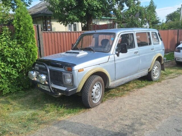ВАЗ 2123 Niva 1997 в Хмельницком на Automoto.ua Серый ВАЗ 2123 Niva, объемом двигателя 1.7 л и пробегом 150 тыс. км за 1350 $, фото 1 на Automoto.ua