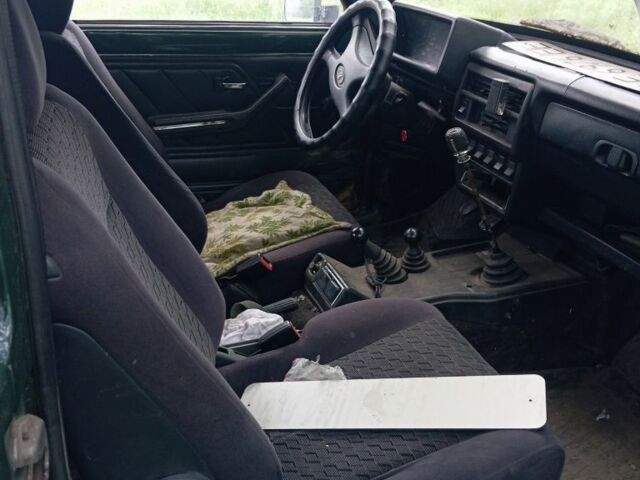 Сірий ВАЗ 2123 Niva, об'ємом двигуна 0 л та пробігом 10 тис. км за 45000 $, фото 3 на Automoto.ua