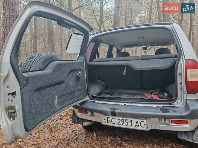 Серый ВАЗ 2123 Niva, объемом двигателя 1.69 л и пробегом 350 тыс. км за 2900 $, фото 7 на Automoto.ua