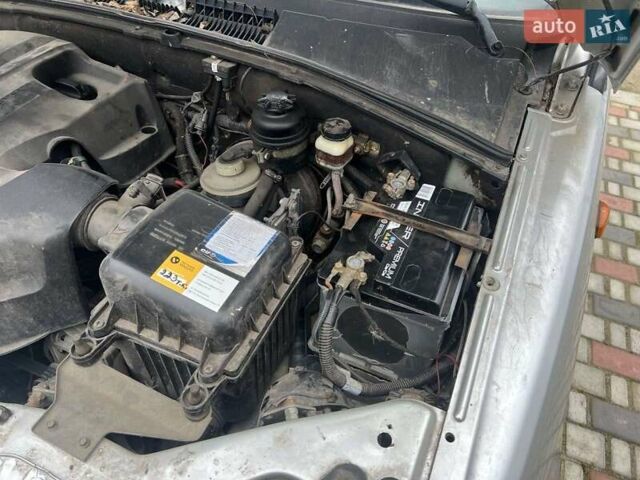 Серый ВАЗ 2123 Niva, объемом двигателя 1.7 л и пробегом 100 тыс. км за 3500 $, фото 8 на Automoto.ua