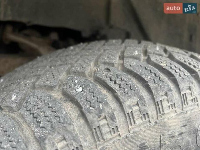 Серый ВАЗ 2123 Niva, объемом двигателя 1.7 л и пробегом 100 тыс. км за 3500 $, фото 11 на Automoto.ua