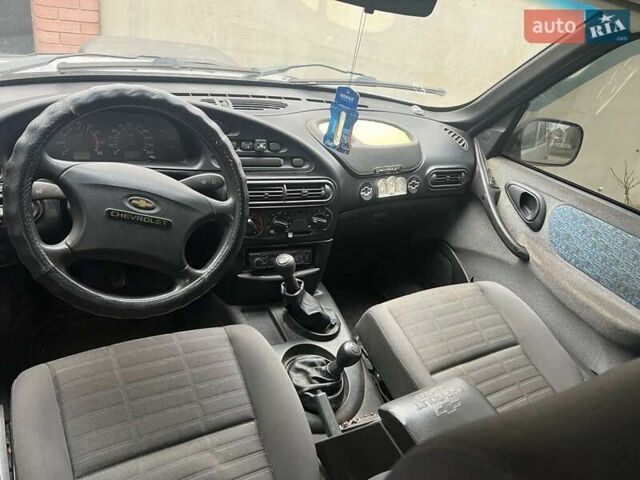 Серый ВАЗ 2123 Niva, объемом двигателя 1.7 л и пробегом 100 тыс. км за 3500 $, фото 10 на Automoto.ua