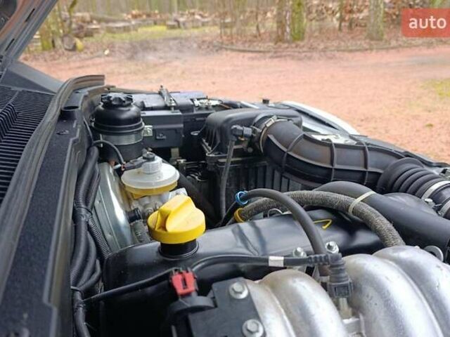 Серый ВАЗ 2123 Niva, объемом двигателя 1.69 л и пробегом 16 тыс. км за 10300 $, фото 43 на Automoto.ua