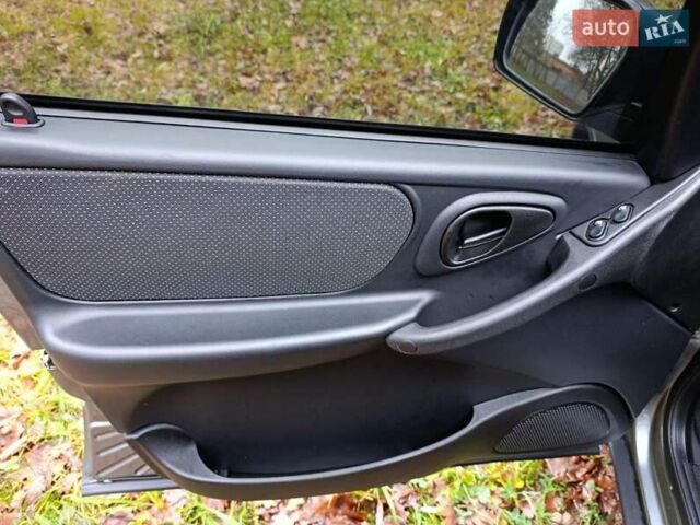 Серый ВАЗ 2123 Niva, объемом двигателя 1.69 л и пробегом 16 тыс. км за 10300 $, фото 24 на Automoto.ua