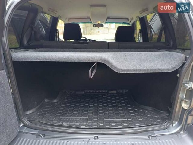 Серый ВАЗ 2123 Niva, объемом двигателя 1.69 л и пробегом 16 тыс. км за 10300 $, фото 20 на Automoto.ua