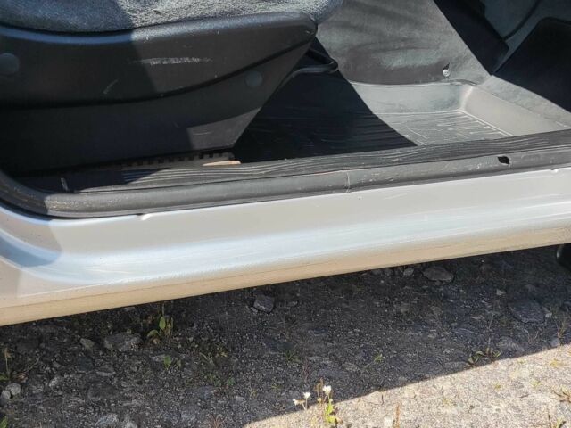 Серый ВАЗ 2123 Niva, объемом двигателя 1.69 л и пробегом 360 тыс. км за 2900 $, фото 22 на Automoto.ua