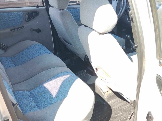 Серый ВАЗ 2123 Niva, объемом двигателя 1.69 л и пробегом 360 тыс. км за 2900 $, фото 17 на Automoto.ua