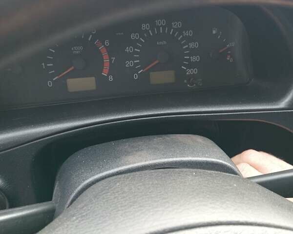 Сірий ВАЗ 2123 Niva, об'ємом двигуна 1.69 л та пробігом 280 тис. км за 5000 $, фото 3 на Automoto.ua