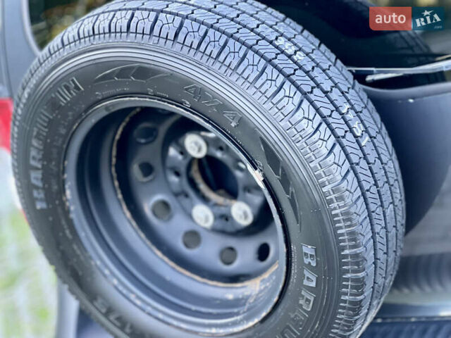 Серый ВАЗ 2123 Niva, объемом двигателя 1.69 л и пробегом 78 тыс. км за 9600 $, фото 19 на Automoto.ua