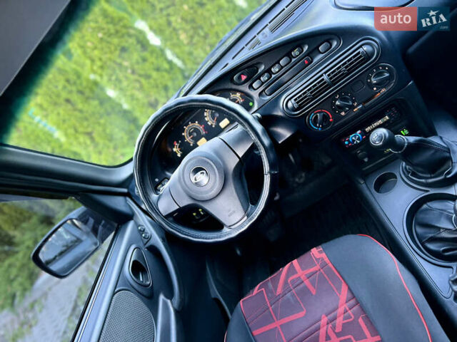 Серый ВАЗ 2123 Niva, объемом двигателя 1.69 л и пробегом 78 тыс. км за 9600 $, фото 34 на Automoto.ua