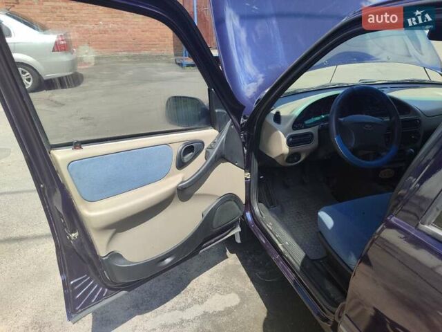 Синій ВАЗ 2123 Niva, об'ємом двигуна 1.69 л та пробігом 102 тис. км за 4300 $, фото 6 на Automoto.ua