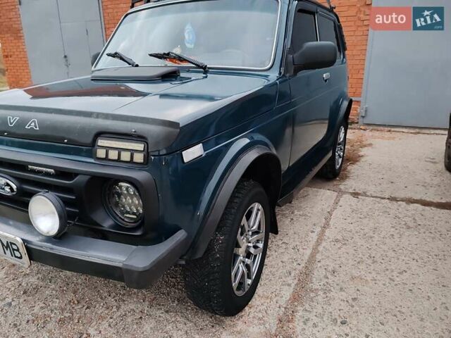 Зеленый ВАЗ 2123 Niva, объемом двигателя 1.69 л и пробегом 250 тыс. км за 4450 $, фото 1 на Automoto.ua