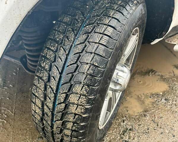 Белый ВАЗ 2131 Нива, объемом двигателя 1.69 л и пробегом 158 тыс. км за 3250 $, фото 6 на Automoto.ua