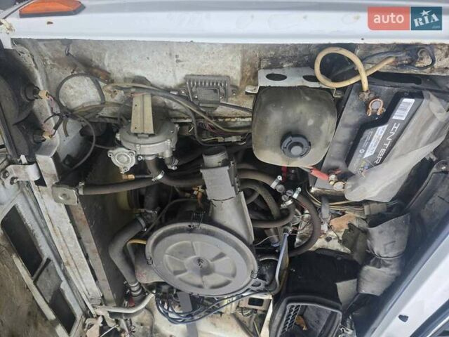 Белый ВАЗ 2131 Нива, объемом двигателя 1.69 л и пробегом 158 тыс. км за 3250 $, фото 7 на Automoto.ua