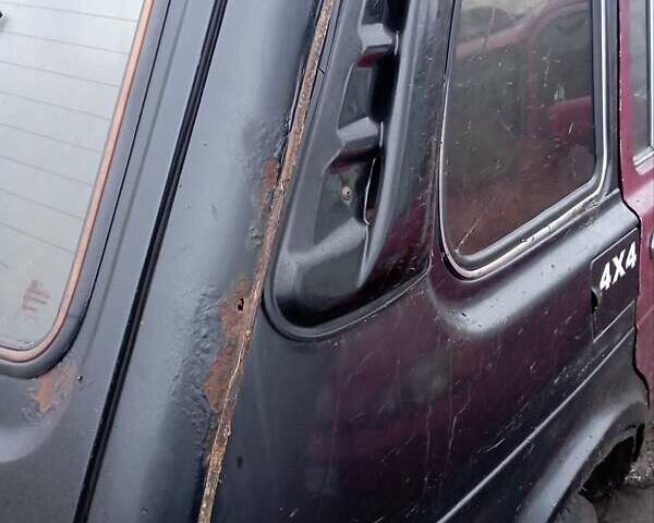 Черный ВАЗ 2131 Нива, объемом двигателя 1.69 л и пробегом 159 тыс. км за 1650 $, фото 9 на Automoto.ua