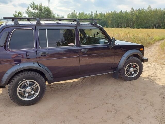 Фиолетовый ВАЗ 2131 Нива, объемом двигателя 1.8 л и пробегом 147 тыс. км за 7777 $, фото 8 на Automoto.ua