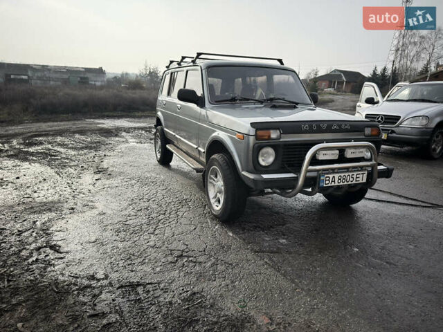 Сірий ВАЗ 2131 Нива, об'ємом двигуна 1.69 л та пробігом 120 тис. км за 5000 $, фото 22 на Automoto.ua