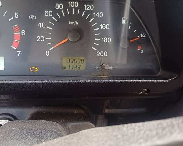 Сірий ВАЗ 2131 Нива, об'ємом двигуна 1.69 л та пробігом 33 тис. км за 8500 $, фото 3 на Automoto.ua