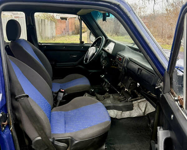 Синий ВАЗ 2131 Нива, объемом двигателя 1.9 л и пробегом 177 тыс. км за 3000 $, фото 16 на Automoto.ua