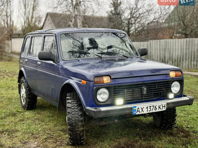Синий ВАЗ 2131 Нива, объемом двигателя 1.9 л и пробегом 177 тыс. км за 3000 $, фото 2 на Automoto.ua