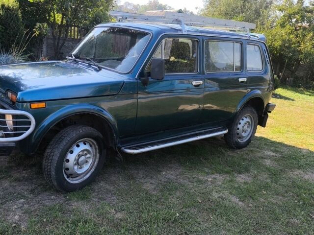 Зеленый ВАЗ 2131 Нива, объемом двигателя 0 л и пробегом 1000 тыс. км за 3200 $, фото 1 на Automoto.ua