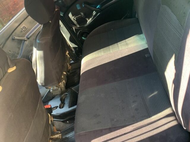 Зеленый ВАЗ 2131 Нива, объемом двигателя 1.8 л и пробегом 7 тыс. км за 3500 $, фото 2 на Automoto.ua