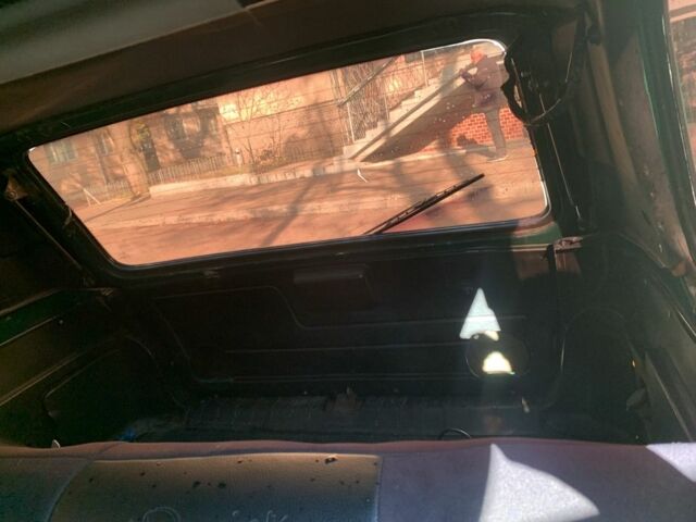 Зеленый ВАЗ 2131 Нива, объемом двигателя 1.8 л и пробегом 7 тыс. км за 3500 $, фото 8 на Automoto.ua