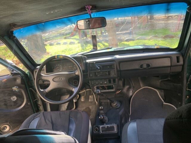 Зеленый ВАЗ 2131 Нива, объемом двигателя 1.8 л и пробегом 7 тыс. км за 3500 $, фото 1 на Automoto.ua