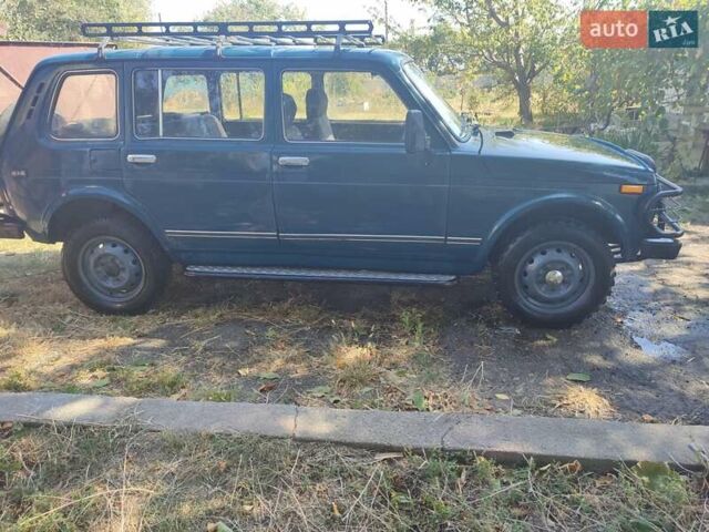 Зеленый ВАЗ 2131 Нива, объемом двигателя 1.7 л и пробегом 228 тыс. км за 2500 $, фото 1 на Automoto.ua