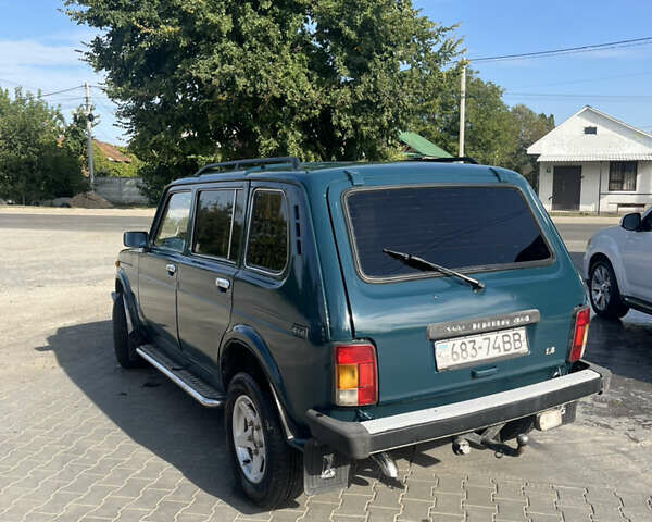 Зеленый ВАЗ 2131 Нива, объемом двигателя 1.77 л и пробегом 90 тыс. км за 3950 $, фото 3 на Automoto.ua