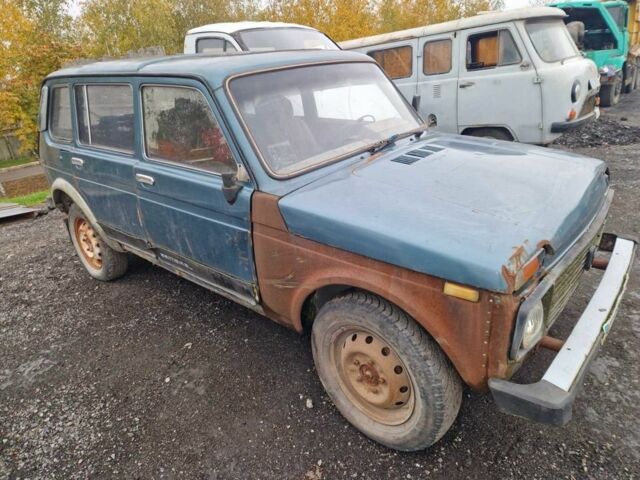 ВАЗ 2131 Нива 2004 в Днепре (Днепропетровске) на Automoto.ua Зеленый ВАЗ 2131 Нива, объемом двигателя 0 л и пробегом 100 тыс. км за 800 $, фото 1 на Automoto.ua