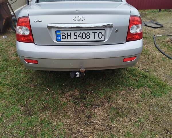 Белый ВАЗ 2170 Priora, объемом двигателя 1.6 л и пробегом 180 тыс. км за 2400 $, фото 4 на Automoto.ua