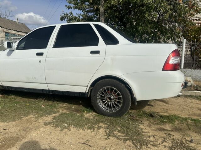 ВАЗ 2170 Priora 2008 в Херсоне на Automoto.ua Белый ВАЗ 2170 Priora, объемом двигателя 1.6 л и пробегом 1 тыс. км за 1600 $, фото 2 на Automoto.ua