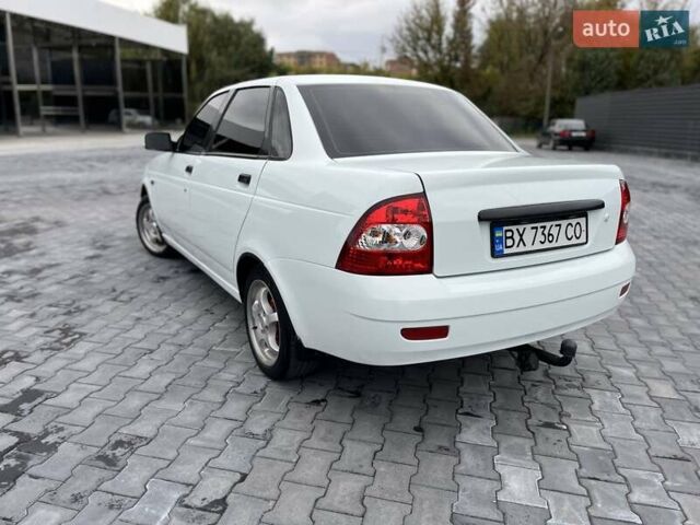 Білий ВАЗ 2170 Priora, об'ємом двигуна 1.6 л та пробігом 299 тис. км за 2990 $, фото 13 на Automoto.ua
