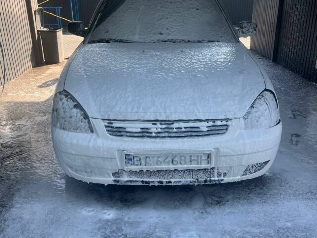 Білий ВАЗ 2170 Priora, об'ємом двигуна 1.6 л та пробігом 150 тис. км за 1954 $, фото 2 на Automoto.ua