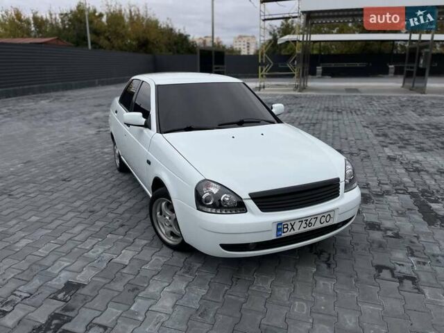 Білий ВАЗ 2170 Priora, об'ємом двигуна 1.6 л та пробігом 299 тис. км за 2990 $, фото 30 на Automoto.ua