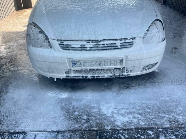 Білий ВАЗ 2170 Priora, об'ємом двигуна 1.6 л та пробігом 150 тис. км за 1954 $, фото 4 на Automoto.ua