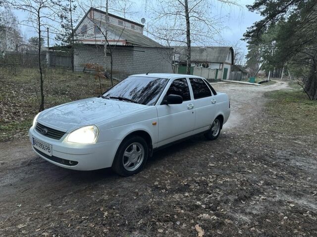 Белый ВАЗ 2170 Priora, объемом двигателя 1.6 л и пробегом 145 тыс. км за 3100 $, фото 4 на Automoto.ua