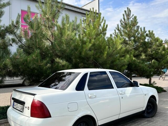 Белый ВАЗ 2170 Priora, объемом двигателя 0 л и пробегом 151 тыс. км за 2900 $, фото 3 на Automoto.ua