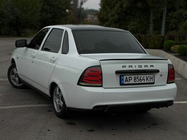 Белый ВАЗ 2170 Priora, объемом двигателя 1.6 л и пробегом 198 тыс. км за 4317 $, фото 7 на Automoto.ua