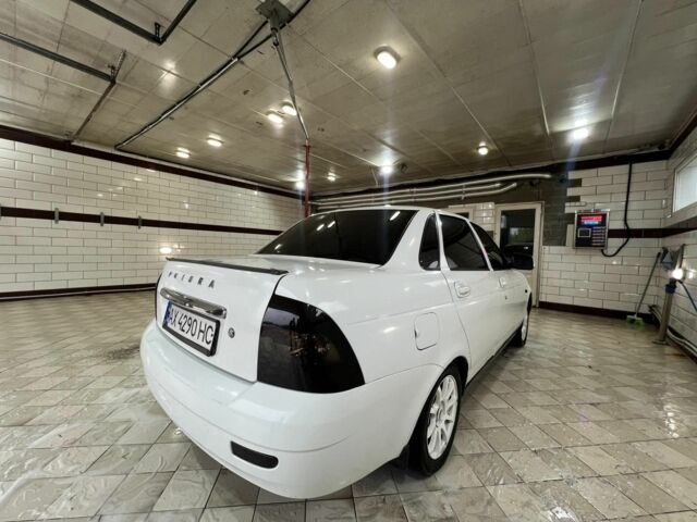Білий ВАЗ 2170 Priora, об'ємом двигуна 0 л та пробігом 180 тис. км за 2900 $, фото 4 на Automoto.ua