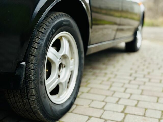 Чорний ВАЗ 2170 Priora, об'ємом двигуна 1.6 л та пробігом 300 тис. км за 1800 $, фото 9 на Automoto.ua