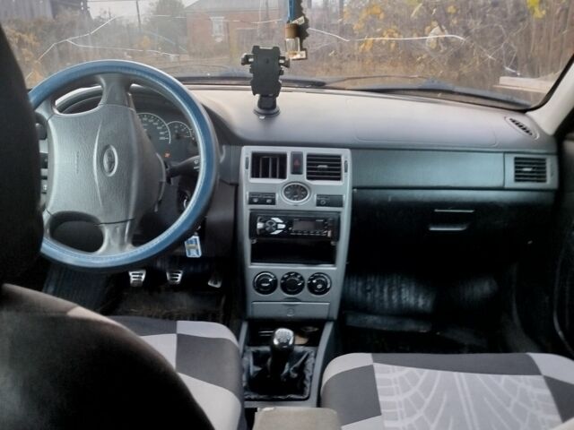 Чорний ВАЗ 2170 Priora, об'ємом двигуна 1.6 л та пробігом 390 тис. км за 1309 $, фото 6 на Automoto.ua
