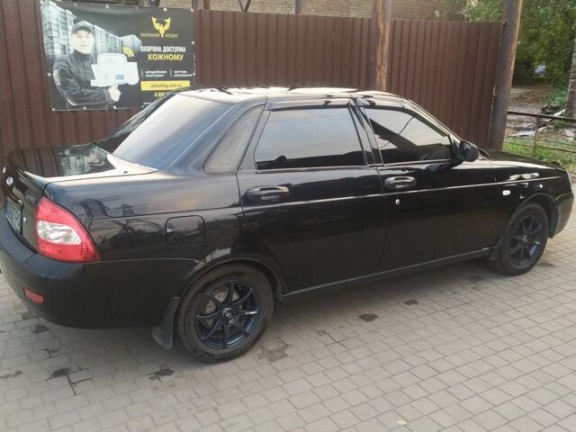 Чорний ВАЗ 2170 Priora, об'ємом двигуна 1.6 л та пробігом 140 тис. км за 3400 $, фото 2 на Automoto.ua